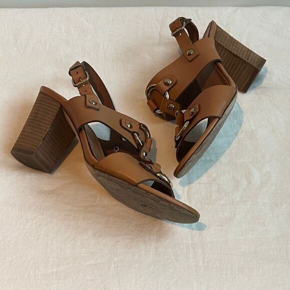 J.Crew Made in Italy Tan Leather Gold Finished Hardware Heel Sandal Size 8 - Picture 5 of 10